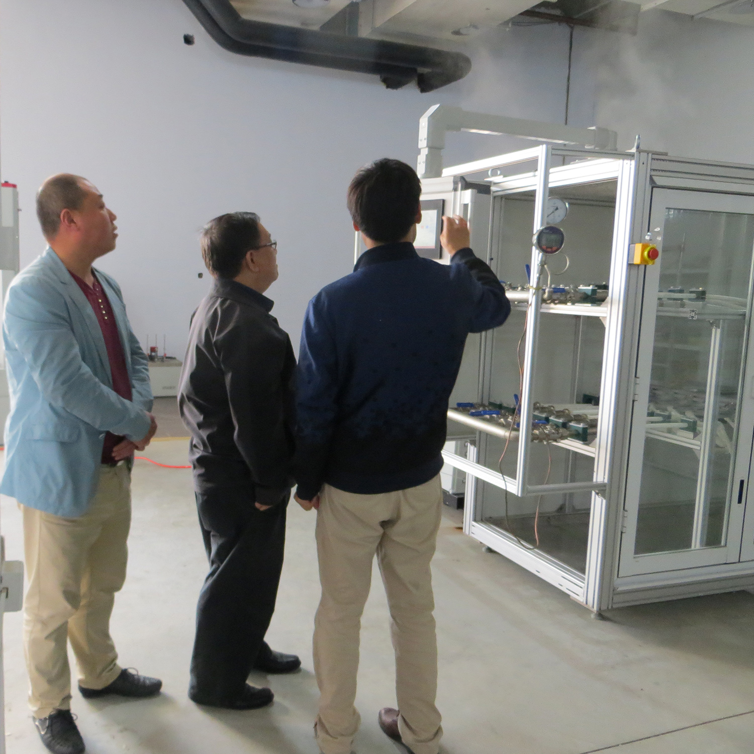 Welcome the visitor from TUV SUD to inspect AT430 Pipe Thermal Cycling Tester